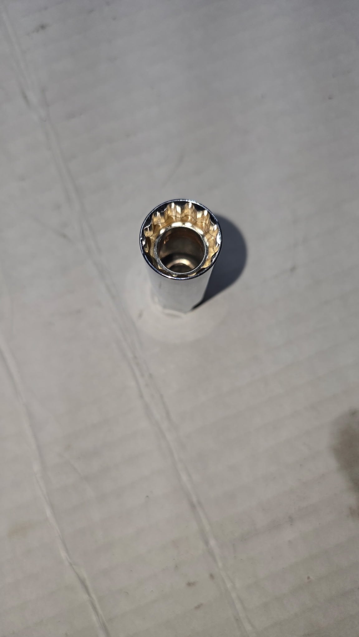 Mitsubishi 3G83 spark plug socket - magnetic thin wall, top view