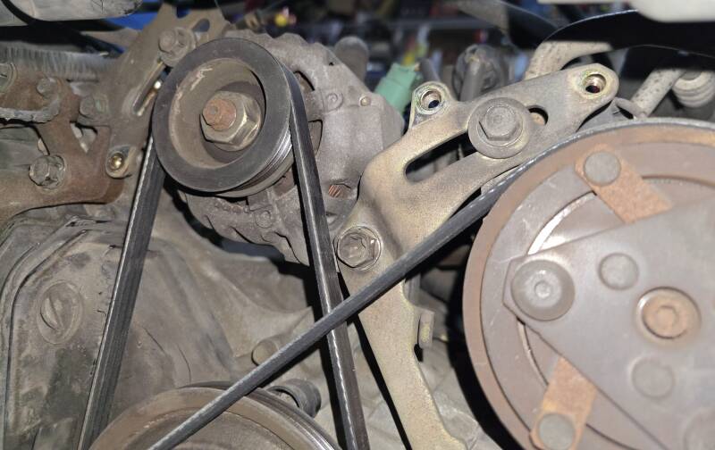 Honda Acty HA6/HA7 Alternator/Ac belt