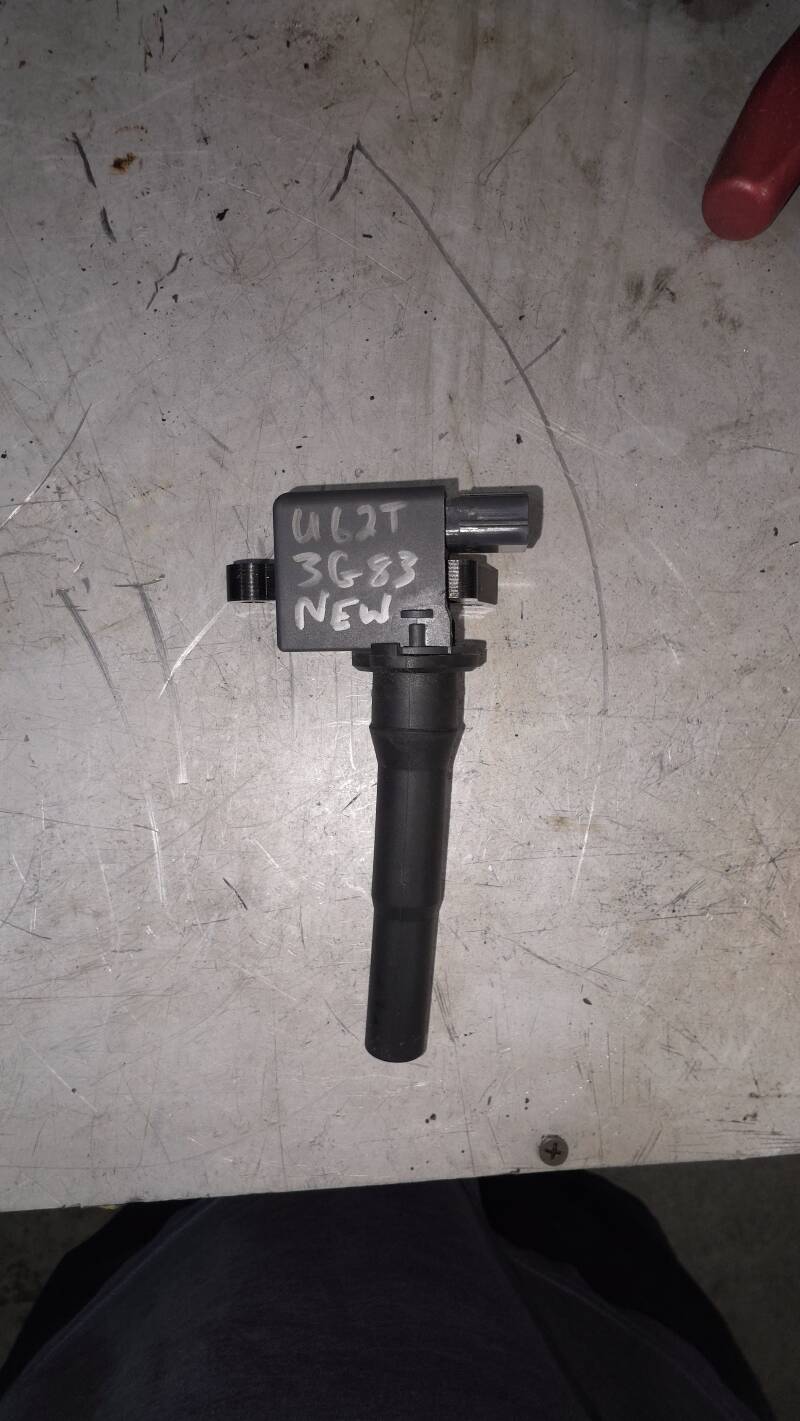 Mitsubishi U62T Coil Pack - 1 Bolt