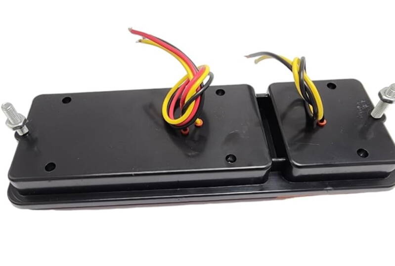 Suzuki Carry Tail Lights (DB52T/DC51T/DD51T/DA51T)