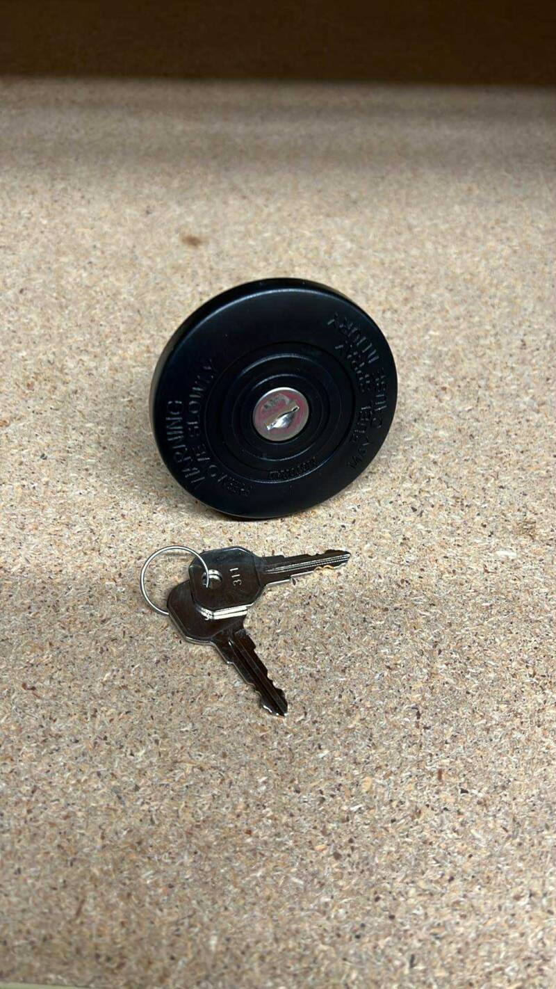 Mitsubishi Fuel Cap