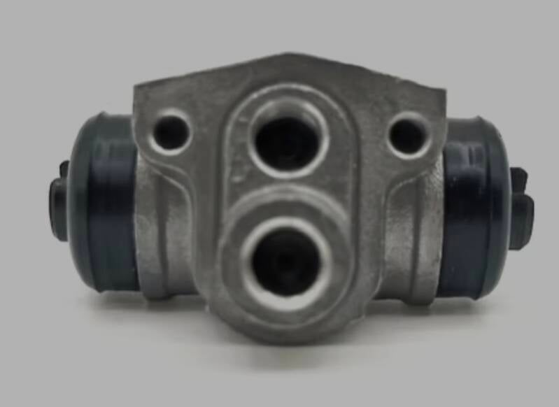 Daihatsu S83P/S110P/S210P Rear Wheel Cylinder — RH (No Bleeder)