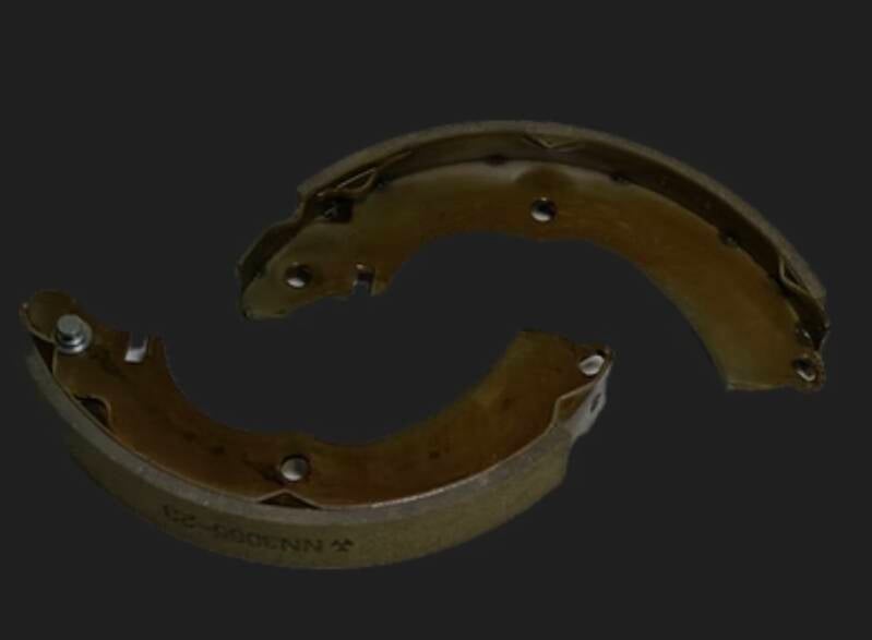 Mitsubishi Brake Shoe Full Set