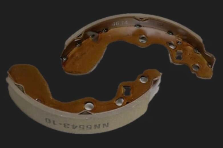 Suzuki DA63/DA65 Brake Shoe Full Set