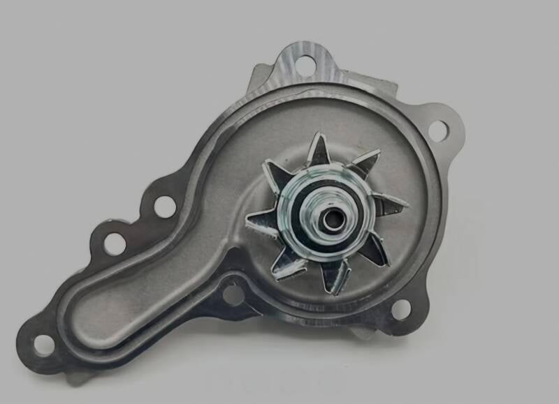 Suzuki DA16T/DR16T/DS16T Water Pump