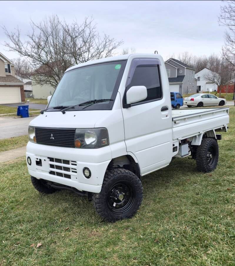 Mitsubishi U62T 4" Lift Kit + Extended Shocks Combo