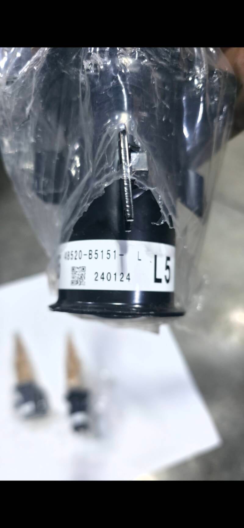 Daihatsu S510P Struts